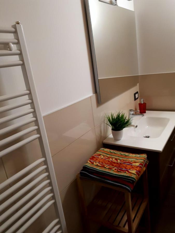 Dimora Rosso San Zeno - Wifi Veloce E Adatto Per Famiglie 维罗纳 外观 照片