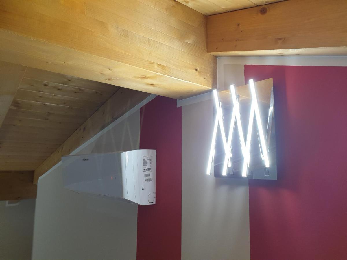 Dimora Rosso San Zeno - Wifi Veloce E Adatto Per Famiglie 维罗纳 外观 照片